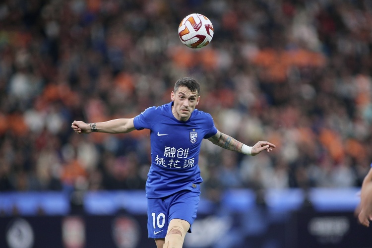 斯基拉：中超舊將斯坦丘接近免簽加盟熱那亞，合同期限到2027年